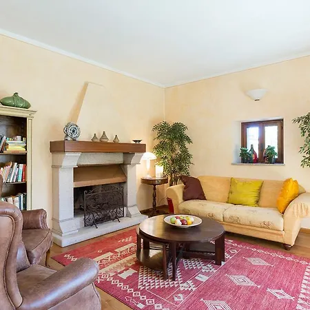 Elisette By Impero House *